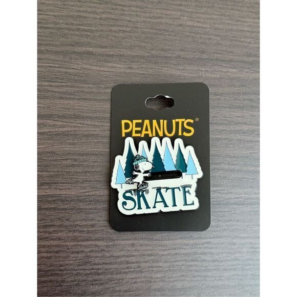 Peanuts Snoopy Skating Sliding Enamel Pin - Picture 1 of 4